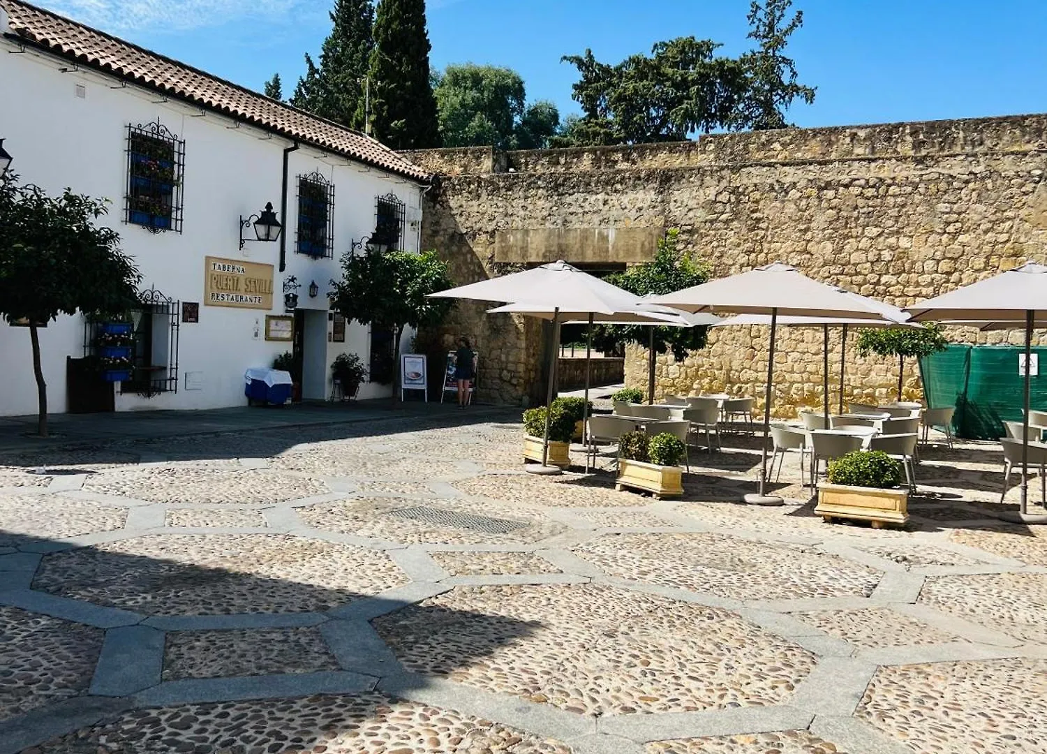 Apartamento La Muralla Córdoba 0*,  Španělsko